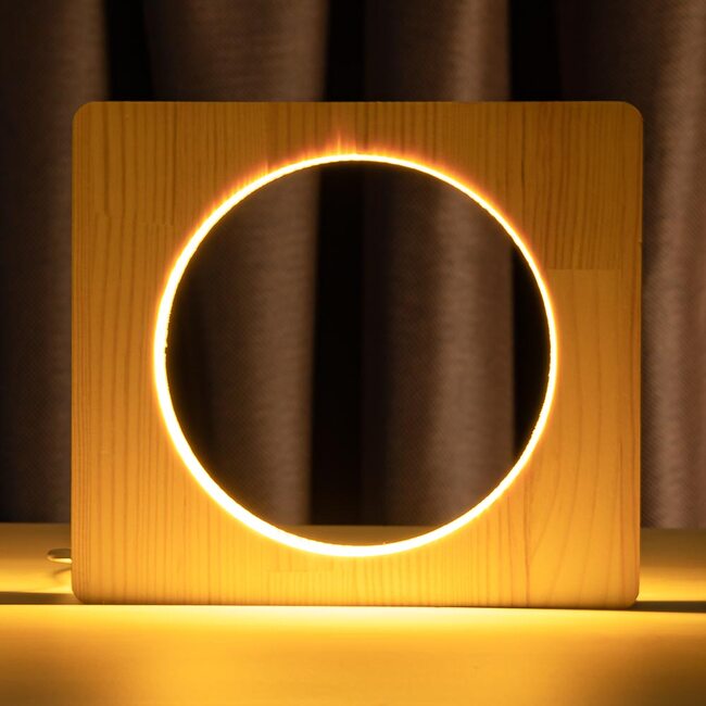 Светильник ночник ArtEco Light из дерева LED "Круг" с пультом и регулировкой света, цвет теплый белый